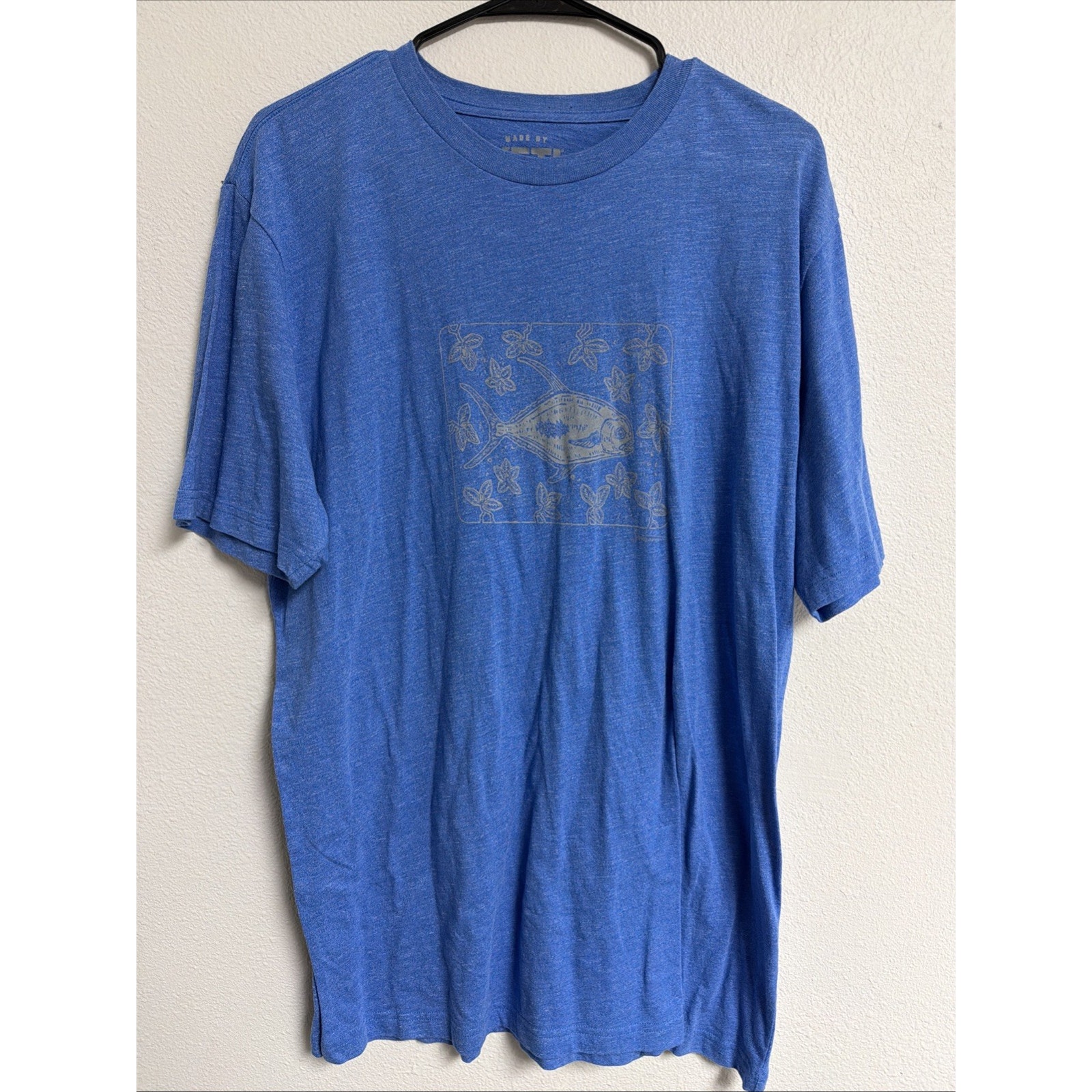 Yeti T-Shirt Mens Xl Blue Short Sleeve Fish Graphic Tee